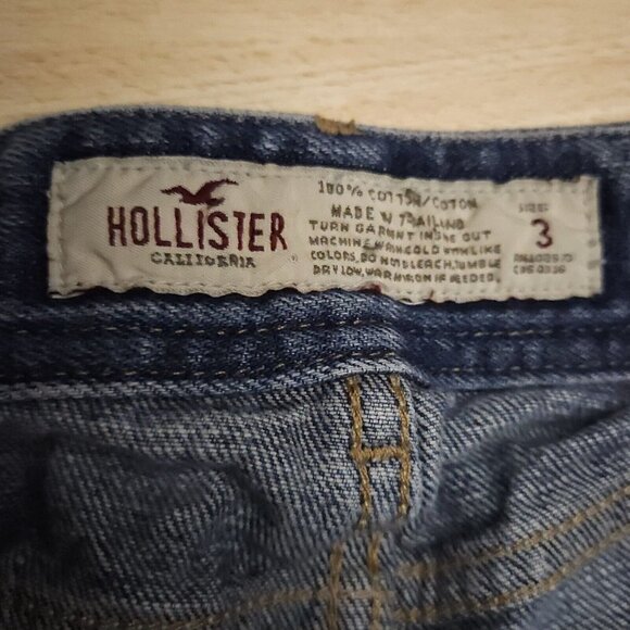 Hollister Womens Super Distressed Denim Shorts 3 - Picture 3 of 3